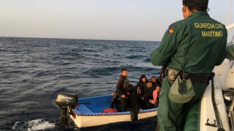 <span style='color:#780948'>ARCHIVED</span> - 30 more Algerian migrants picked up off the coast of Cartagena