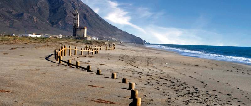 Discover the top 10 beaches in Almeria