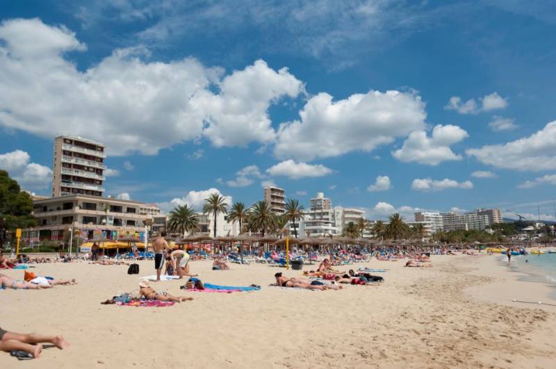 British tourist, 34, injured after falling 50ft at a resort in Magaluf