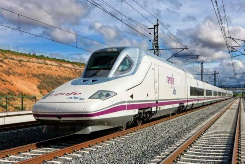 Adif assures AVE trains between Murcia, Valencia and Madrid are back on track