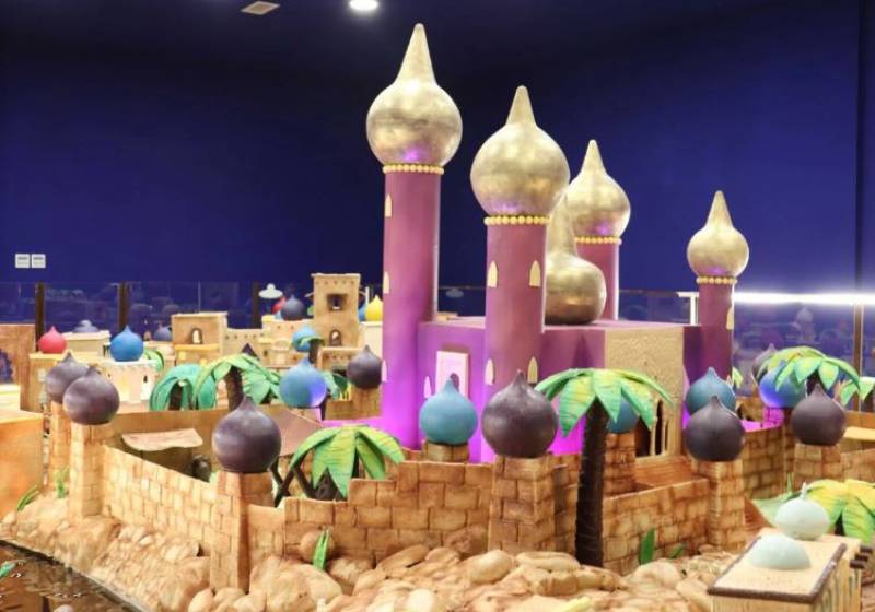 Andalucía unveils largest nativity in world, made entirely of chocolate