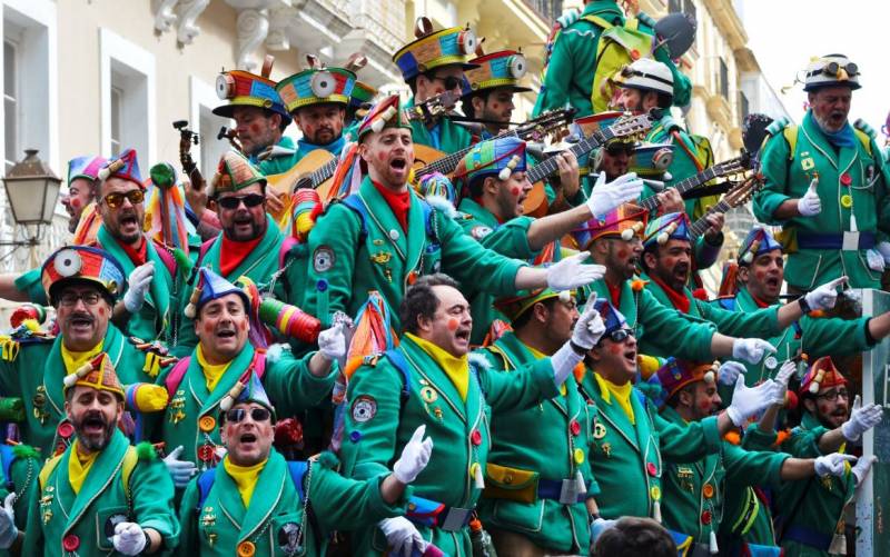 Cádiz Carnival: Discover the musical and comedic delight of southern Spain’s biggest costume party