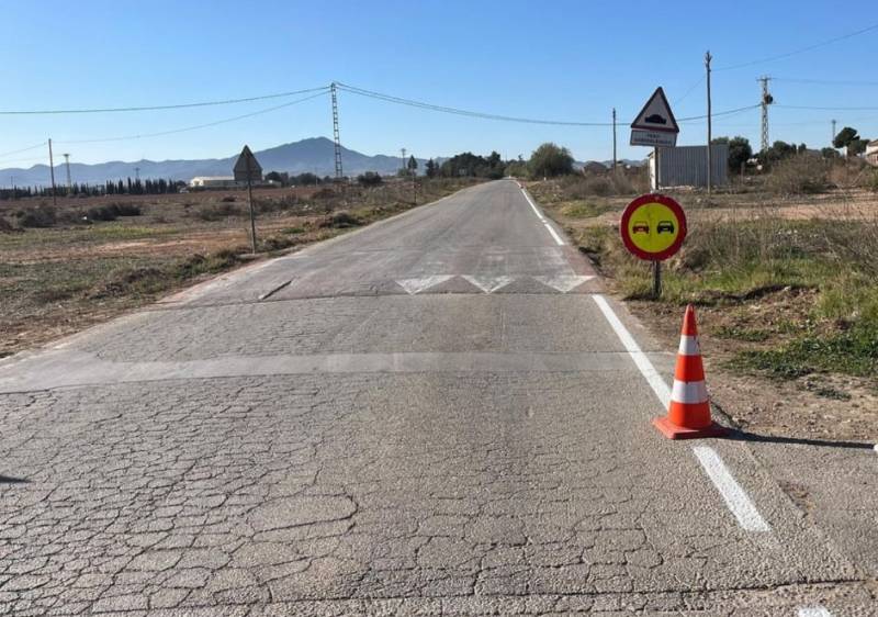 Work scheduled to reasphalt the road linking Hacienda del Álamo with Mazarrón