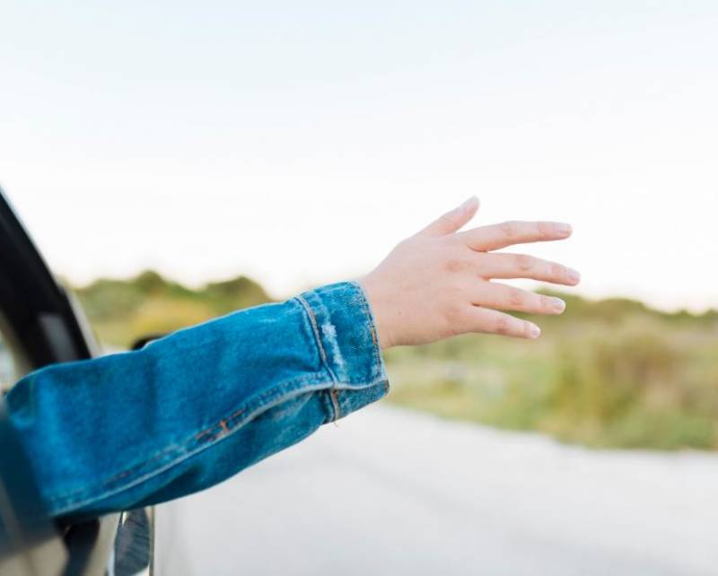 Drivers in Spain face fines for making certain hand gestures to pedestrians