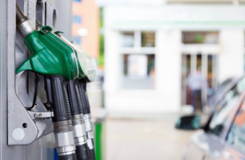 Petrol prices rise for tenth week running in Spain even as diesel gets cheaper