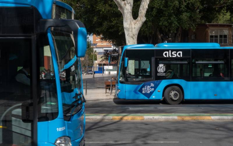 Cartagena bus drivers plan fresh strike over alleged unpaid rest days